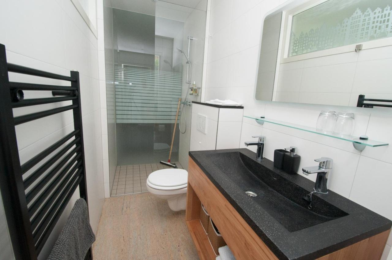 Bed and Breakfast M&M Bed&Bubbles Ámsterdam Exterior foto