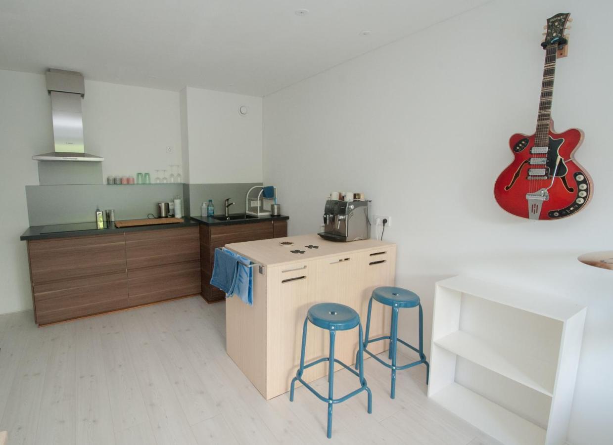 Bed and Breakfast M&M Bed&Bubbles Ámsterdam Exterior foto